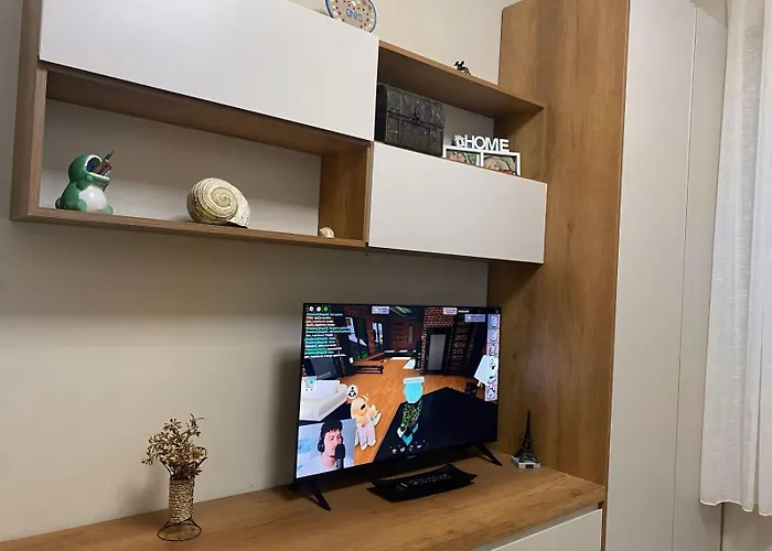 Dalvi Apartments
