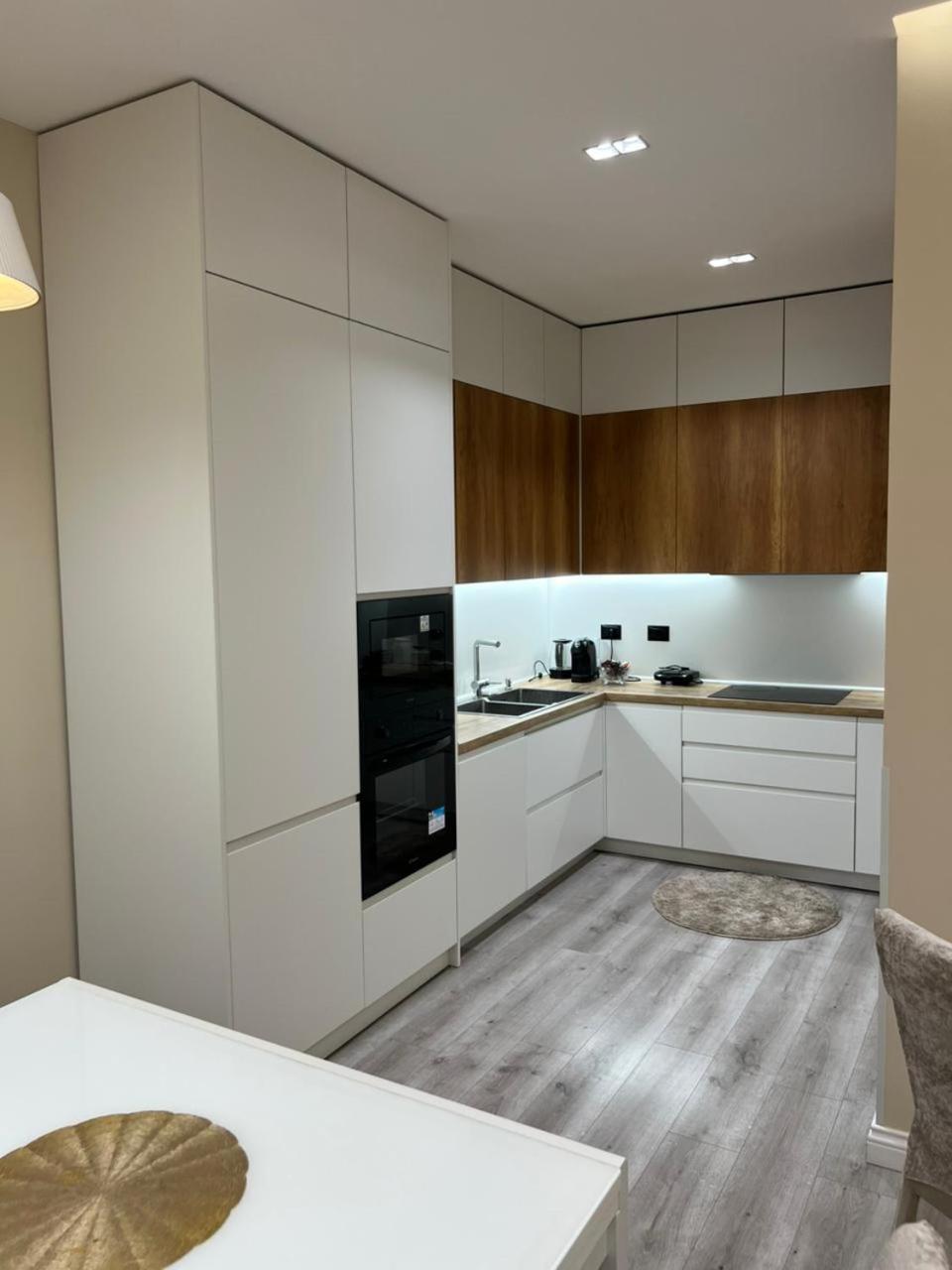 Dalvi Apartamento Vlorë