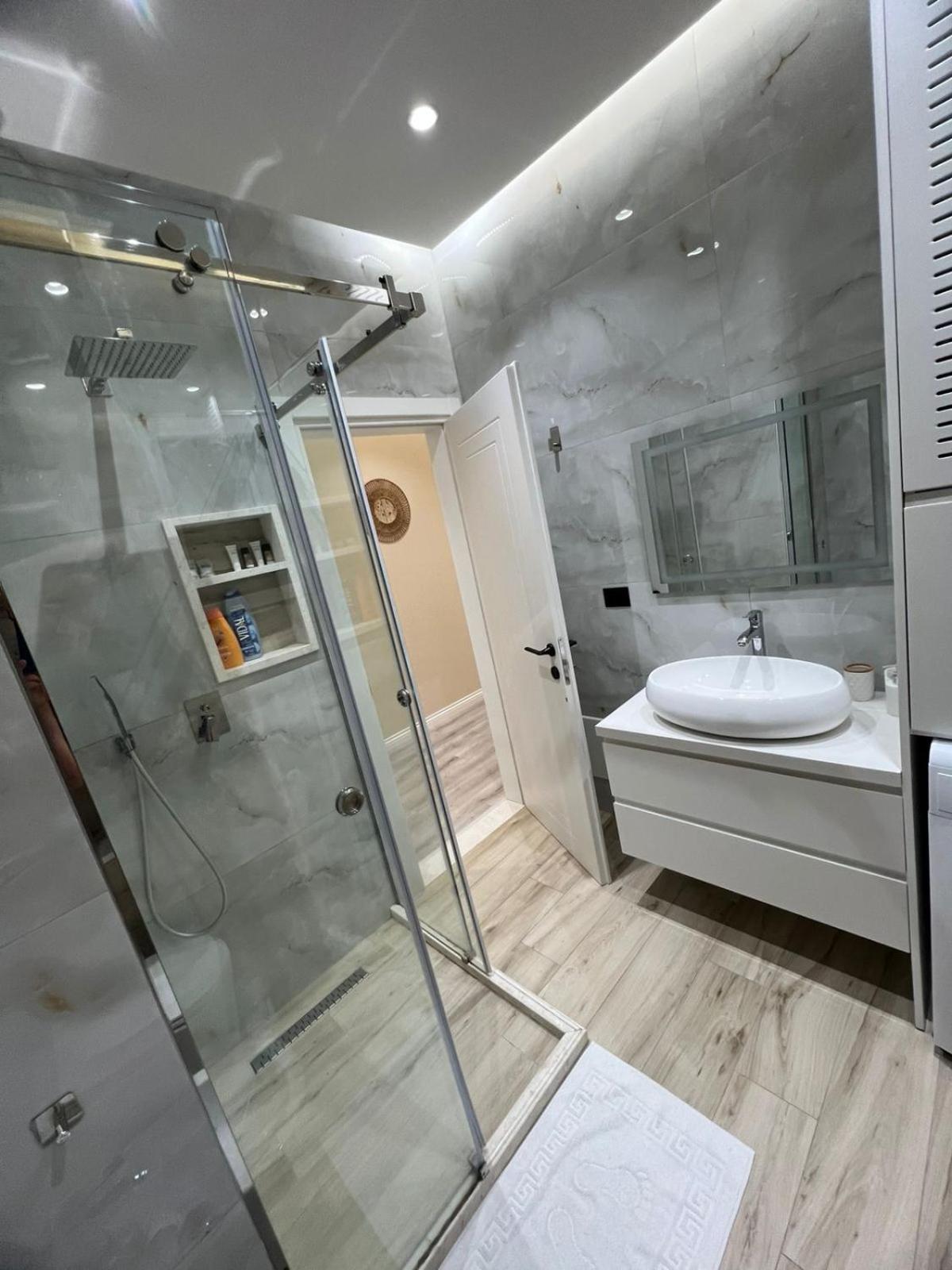 Dalvi Apartamento Vlorë